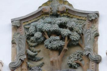 detail městského znaku (© Alena Volná, 6/2008)