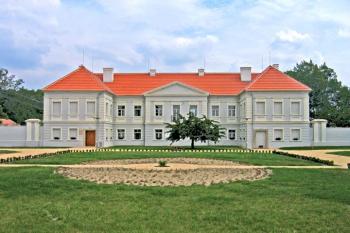 Zámek Leopoldsruhe u Pohořelic ( © Pavel Vítek 08/2007)