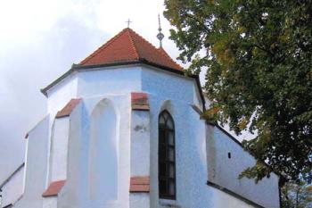 Kostel sv. Barbory v Častohosticích ( © Pavel Vítek 09/2007)