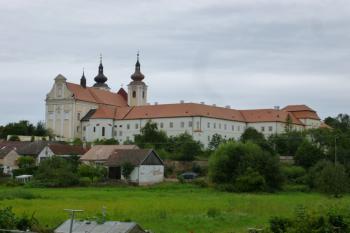 klášter premonstrátů Panny Marie s kostelem sv. Petra a Pavla-Nová Říše (© Vlastislav Mareček, 08/2016)