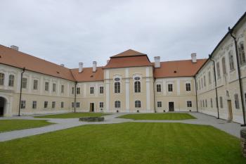 klášter premonstrátů Panny Marie s kostelem sv. Petra a Pavla-Nová Říše (© Vlastislav Mareček, 08/2016)