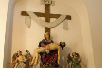 Sousoší Piety (©  doxa, 10/2011)