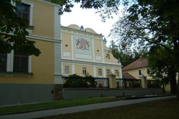 Klášter (© jpenda, 08/2007)