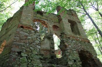 Kaple sv. Maří Magdaleny na Malém Blaníku (© Jaroslav Šefčík, 07/2011)