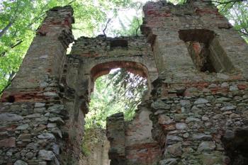 Kaple sv. Maří Magdaleny na Malém Blaníku (© Jaroslav Šefčík, 07/2011)