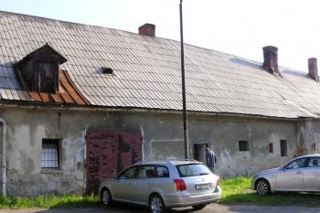 Panorama zadní strany Zemanství ( © Jan P. Štěpánek 07/2007)