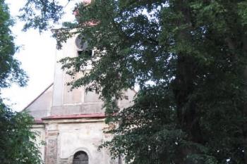 Kostel Nejsvětější Trojice (© Lubos Trilety, 08/2007)