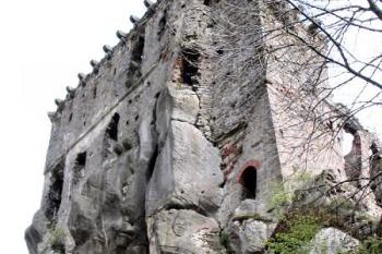 palác horního hradu od severozápadu ( © Pavel Zany Komárek 6/5/2005)