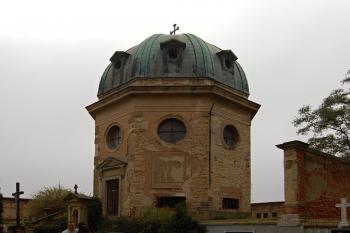  (© Rodochrozit        , 10/2011)