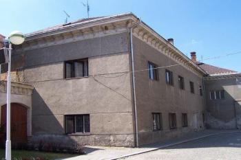 Tovačov - Paní dům (© Ivo Rozehnal, 08/2007)
