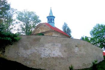 Kaple sv. Bartoloměje v Bukoli ( © Pavel Vítek 08/2007)