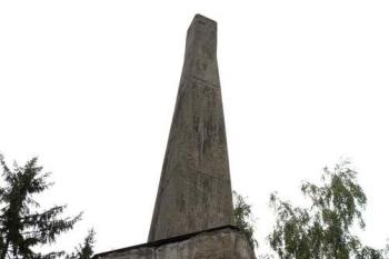 Triangulační bod (© Jiří Cukr, 09/2007)