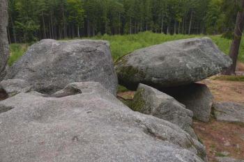 Balvany na vrcholu (© Jiří Cukr, 09/2007)