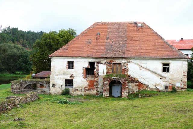 mlýn