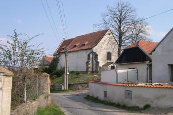 Kostel od severozápadu ( © Ivan Grisa 04/2005)