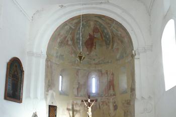 pohled k oltáři (© Alena Volná, 3/2010)