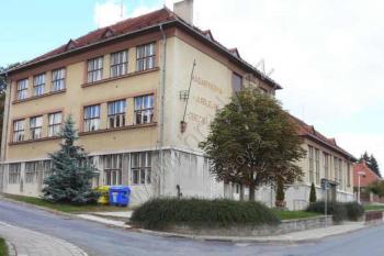 Pohled od jihovýchodu (© Jan Sommer, 09/2007)