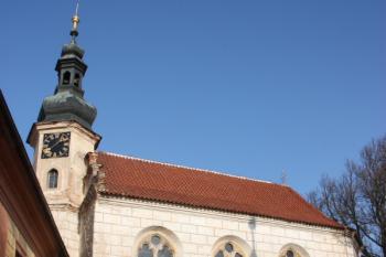Kostel od jihu ( © Ivan Grisa 01/2011)