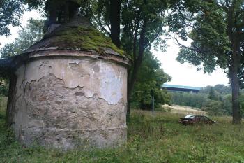 Kaplička z jižní strany (© Miroslav Wetter, 09/2009)