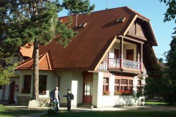 Trmalova vila - zahradní průčelí (© Milan Caha, 09/2007)
