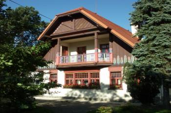 Zahradní průčelí (© Milan Caha, 11/2007)