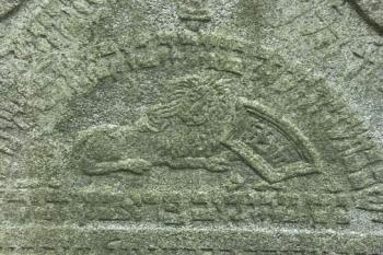 detail náhrobku (© Milan Caha, 10/2007)