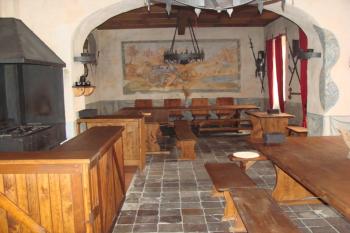 středověká krčma (© Tomáš Hobzík, 04/2011)