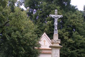 Kaple sv. Rozálie ve Vážanech na Vyškovsku (© Milan Náplava, 12/2007)