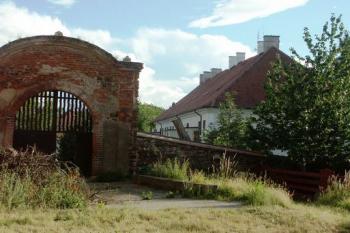 zadní brána ( © Milan Caha 06/2007)