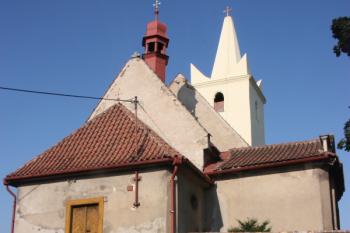 Kostel od východu ( © Ivan Grisa 07/2010)