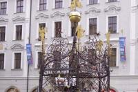 kašna s renesanční mříží