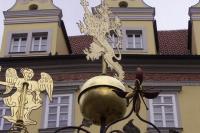 kašna s renesanční mříží
