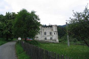 Zámeček Záluží (© mystik, 6/2004)