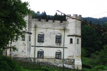 Zámeček Zaluží (© mystik, 6/2004)
