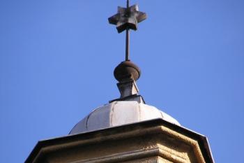 detail věžičky hlavního průčelí ( © Jan P. Štěpánek 10/2007)