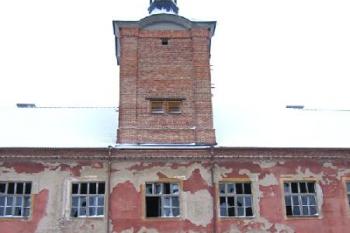 Hlavní vstupní brána ( © Pavel Vítek 01/2006)
