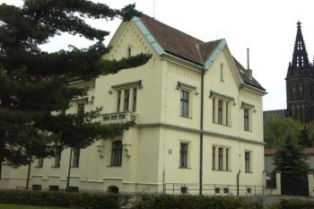  ( © Milan Caha 12/2007)