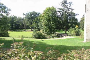 pěkný zámecký park (© D Dohňanský, 09/2015)