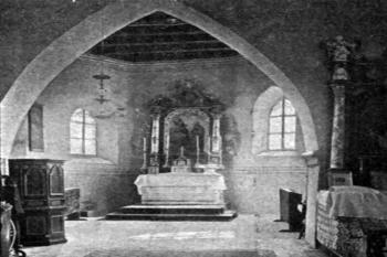 interiér kostela na počátku 20. století (© Antonín Podlaha: Posvátná místa království Českého; Díl 4., Vikariáty: Kolínský a Rokycanský, Dědictví sv. Jana Nepomuckého, Praha 1910)