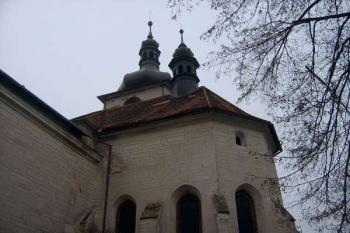 Věž kostela (© Zdeněk Holcingr, 12/2007)