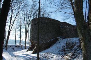 Zřícenina Cimburk v zimě (© Jaroslav Šefčík, 03/2012)
