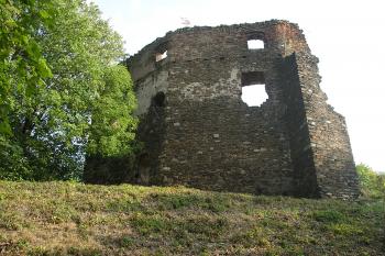 zřícenina hradu Cimburk (© Vlastislav Mareček, 09/2009)