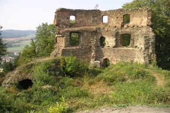 zřícenina hradu Cimburk (© Vlastislav Mareček, 09/2009)