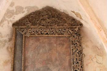 Oltář v severní boční lodi (© Ivan Grisa, 03/2008)