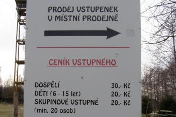  (© Petr  Koutník, 04/2012)