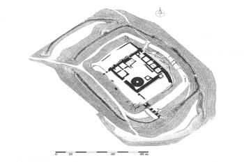 Půdorysné zaměření (© P. Kouřil, D. Prix, M. Wihoda: Hrady českého Slezska, AÚ AV ČR Brno, 2000, str. 43, obr. 7)