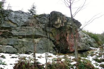 pohled na spodní útvar skal ( © Jan P. Štěpánek 01/2008)
