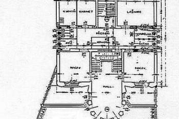  (zdroj: Růžena Baťková a kol., Umělecké památky Prahy - Nové Město a Vyšehrad, Academia, Praha 1998)