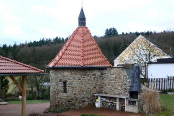 Bašta ve zdi jihovýchodního nároží dvora (© Otto Slabý, 01/2008)