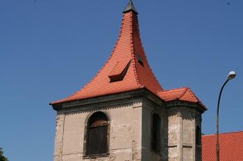 Zvonice od jihu ( © Ivan Grisa 05/2009)